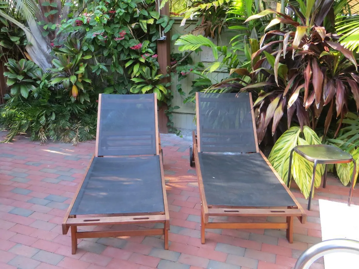 Travelers Palm Inn Key West 2*,