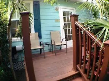 Travelers Palm Inn Key West